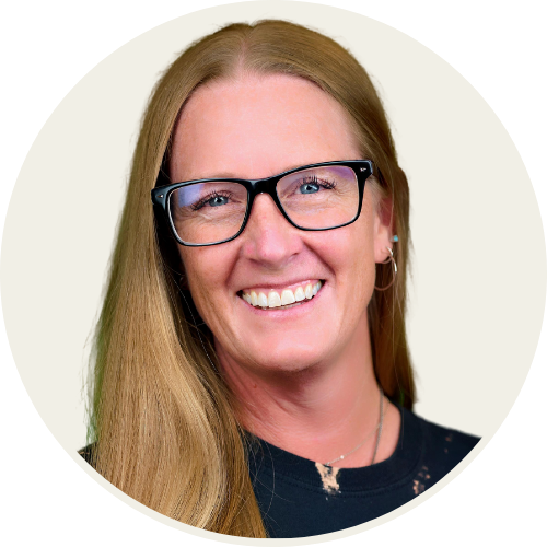 Alexis_Sadler_Accounting_Therapy__CEO__Accountant__QuickBooks_Solution_Provider_800x800px_72dpi_About_Us