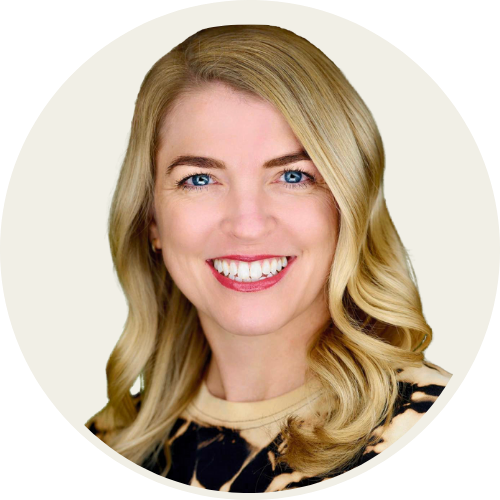 About_Us_Page_Alexis_Sadler_Accounting_Therapy__CEO__Accountant__QuickBooks_Solution_Provider_800x800px_72dpi